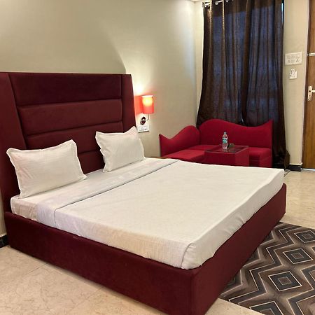 Hotels7Apple Mahoba Kültér fotó
